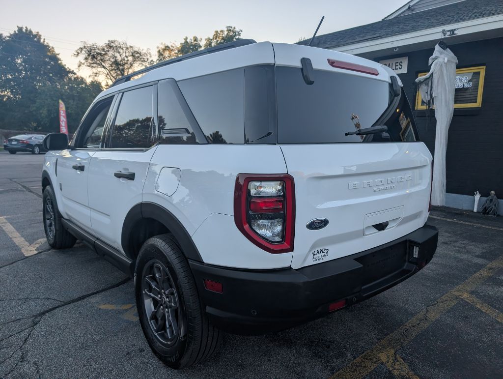 Photo 5 of this FORD BRONCO SPORT