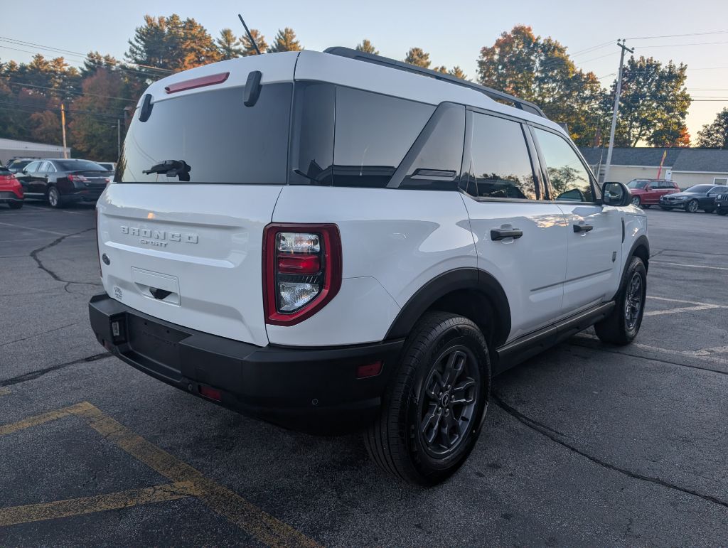 Photo 7 of this FORD BRONCO SPORT