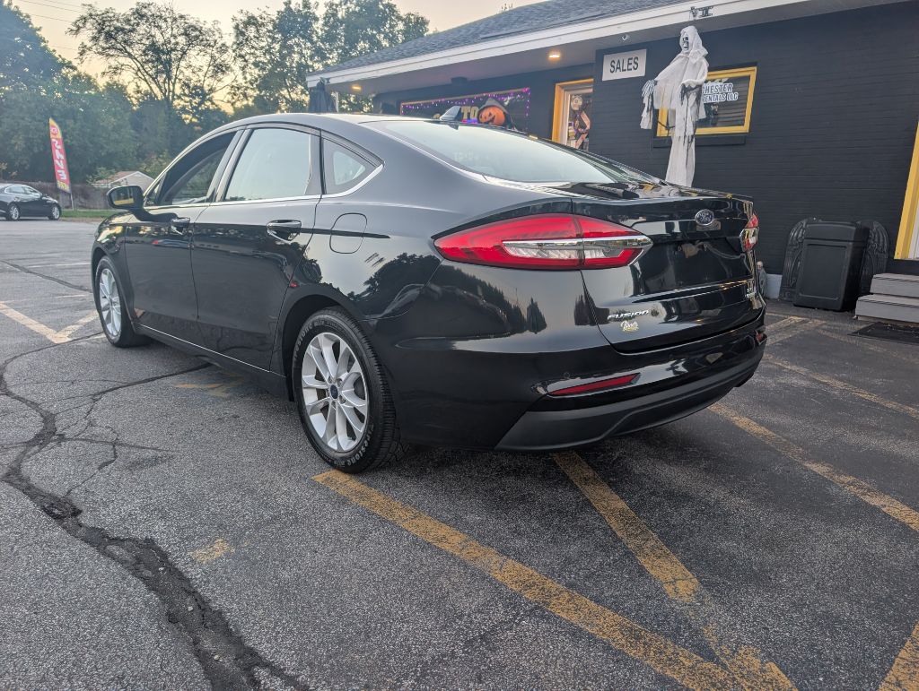 Photo 5 of this FORD FUSION