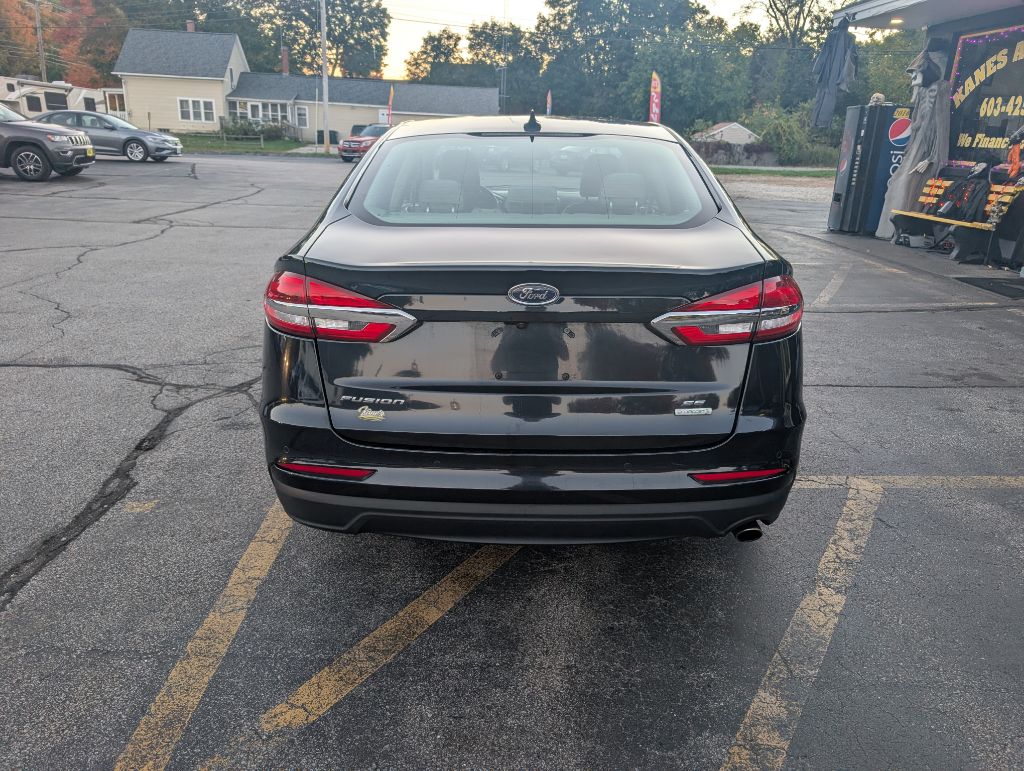 Photo 6 of this FORD FUSION