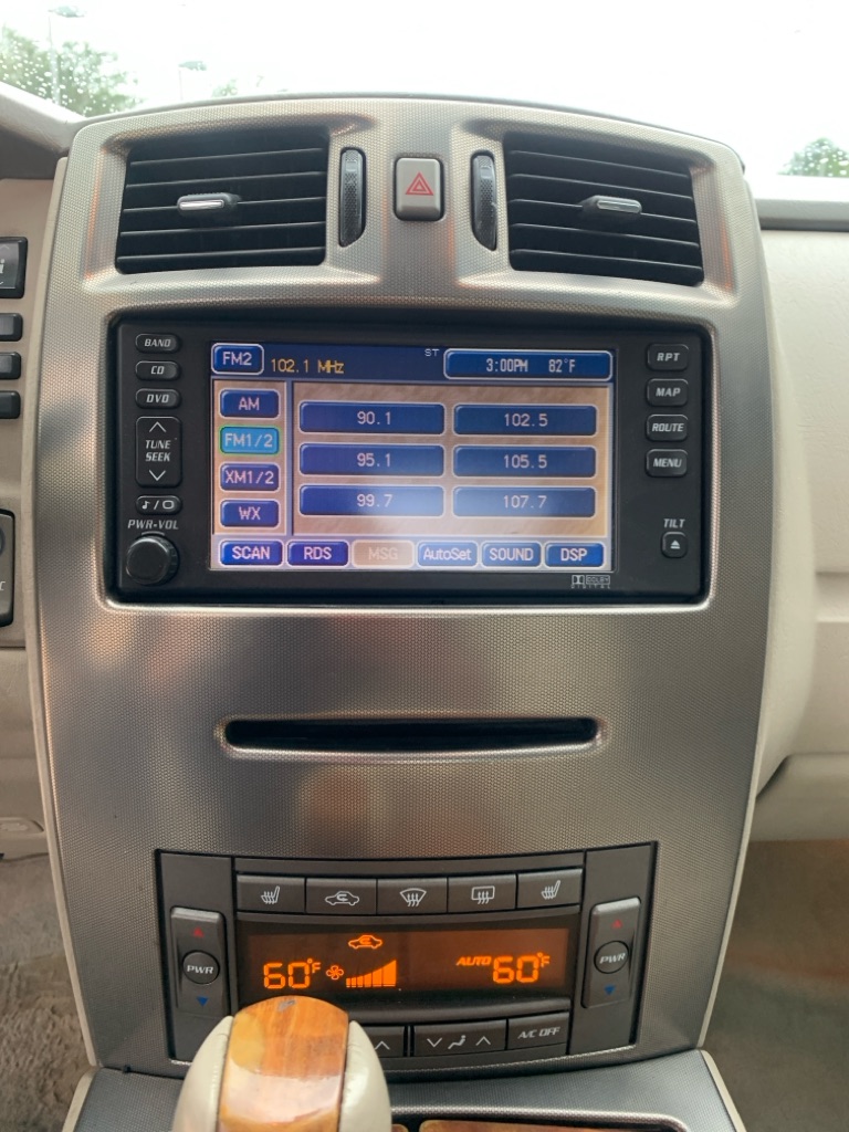 Photo 3 of this CADILLAC XLR