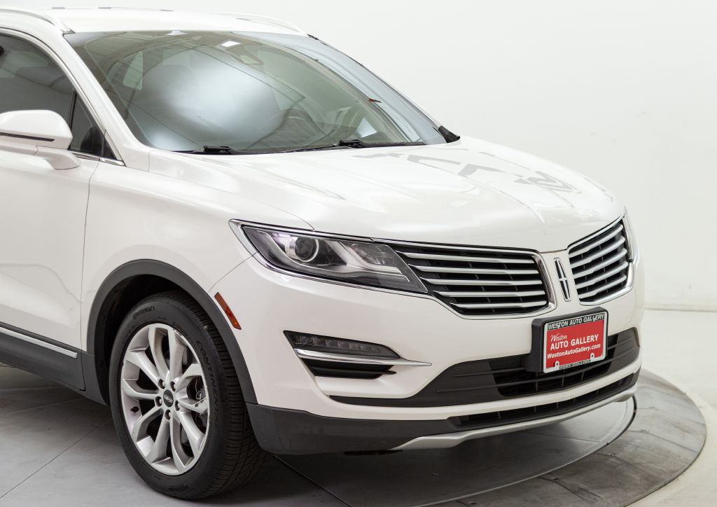 Photo 21 of this LINCOLN MKC