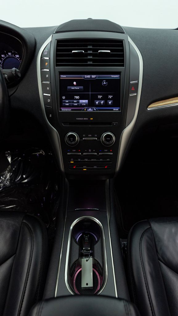 Photo 63 of this LINCOLN MKC