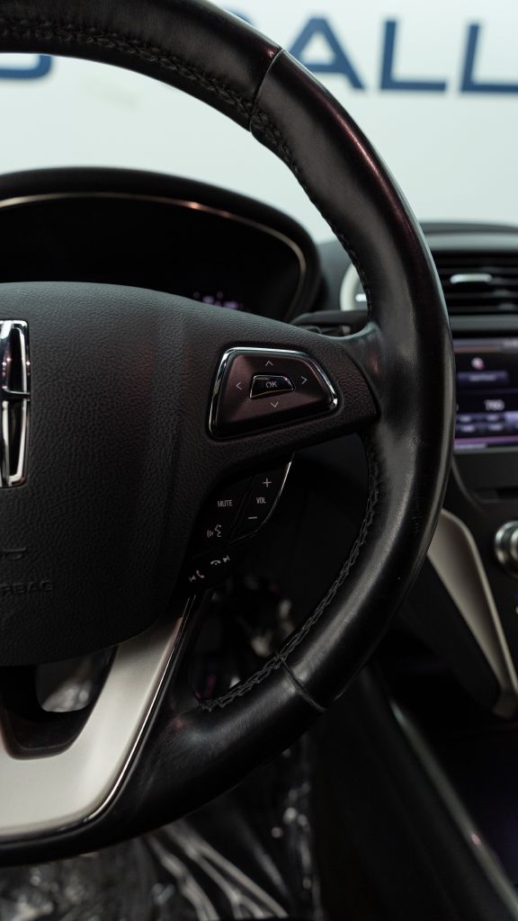 Photo 73 of this LINCOLN MKC