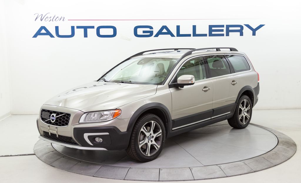 2015 VOLVO XC70