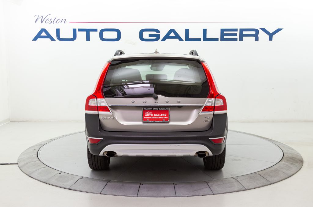 Photo 4 of this VOLVO XC70