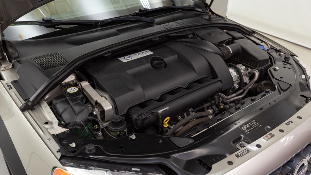 Photo 25 of this VOLVO XC70