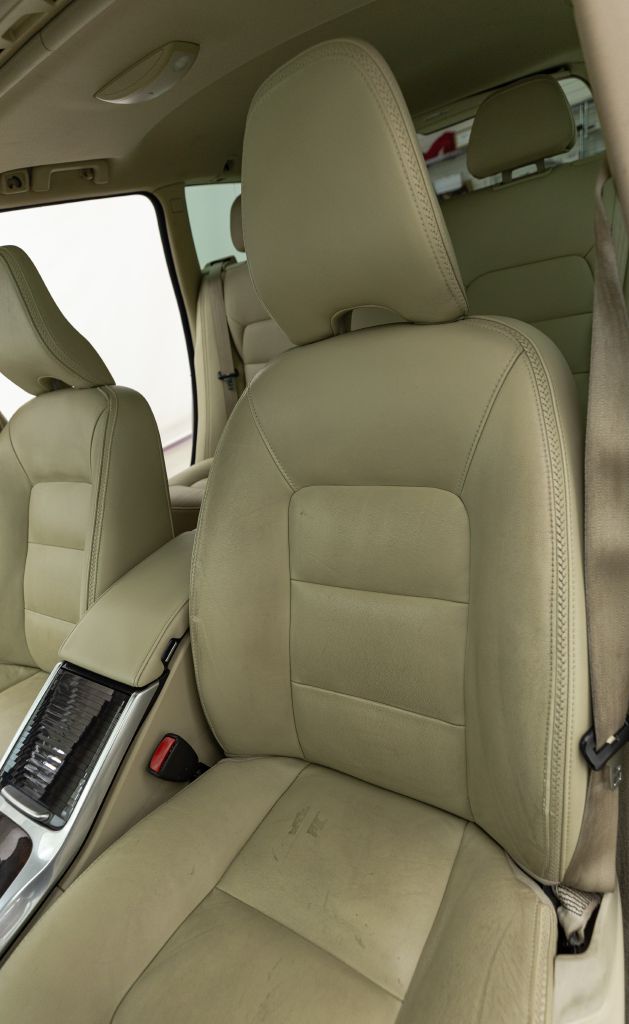 Photo 34 of this VOLVO XC70