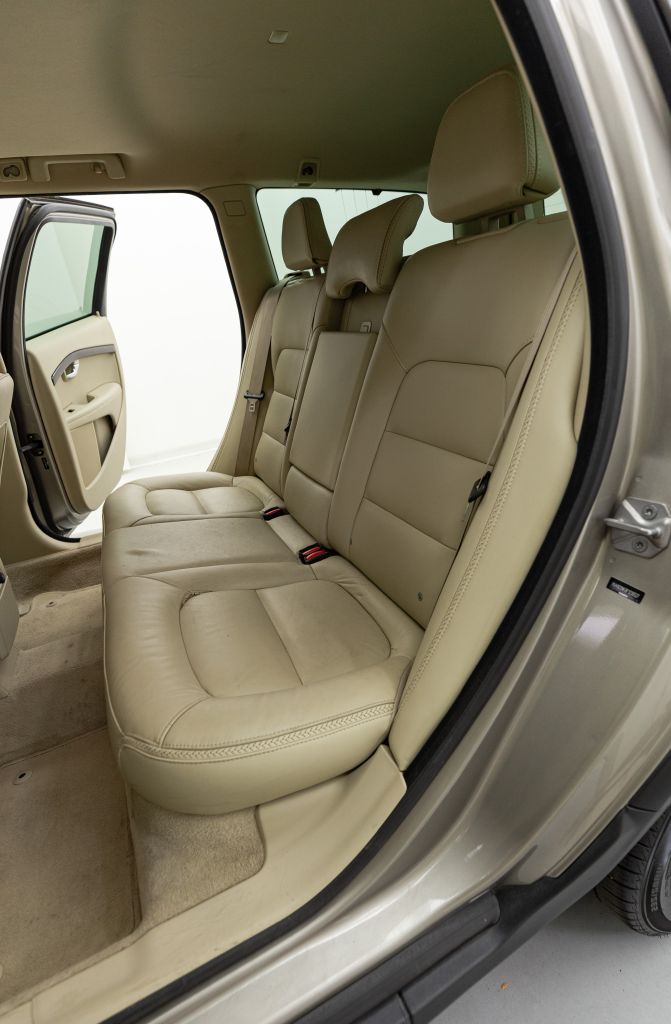 Photo 50 of this VOLVO XC70
