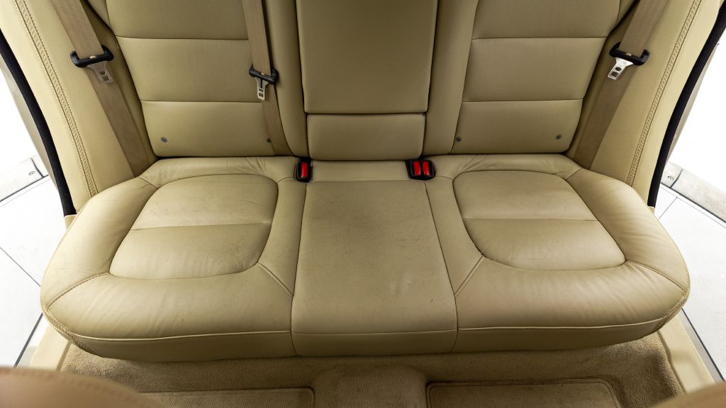 Photo 55 of this VOLVO XC70