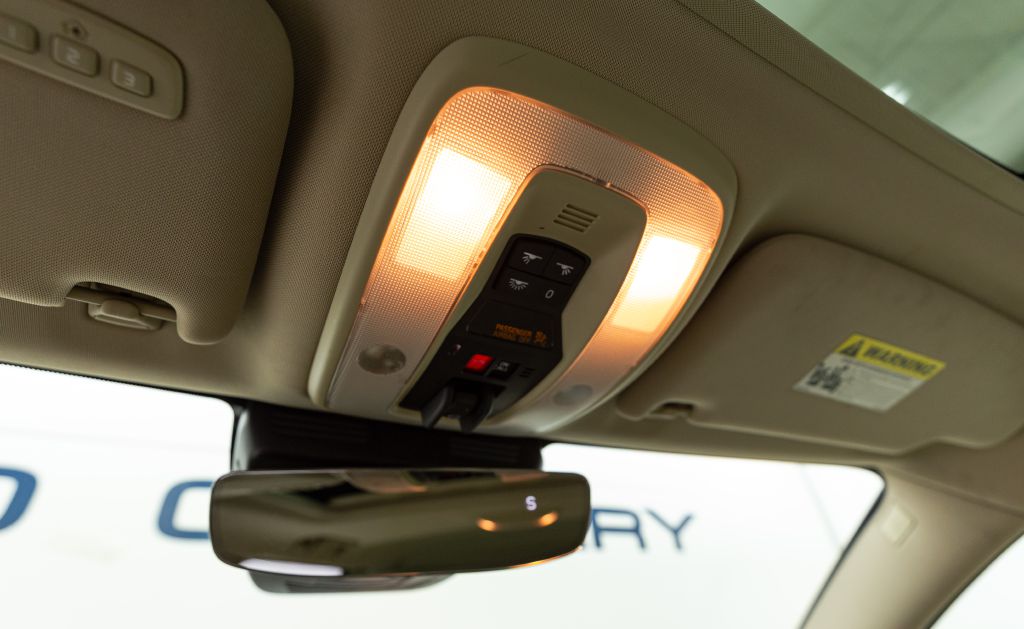 Photo 65 of this VOLVO XC70