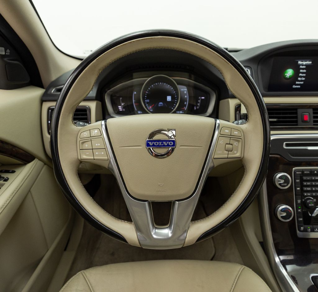 Photo 78 of this VOLVO XC70