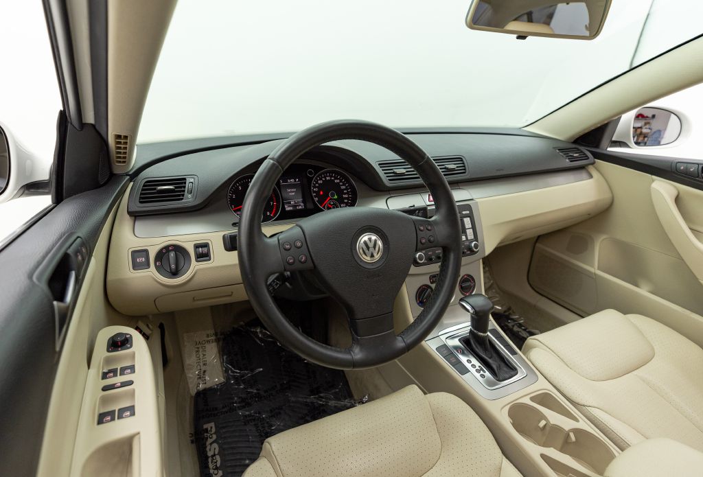Photo 73 of this VOLKSWAGEN PASSAT