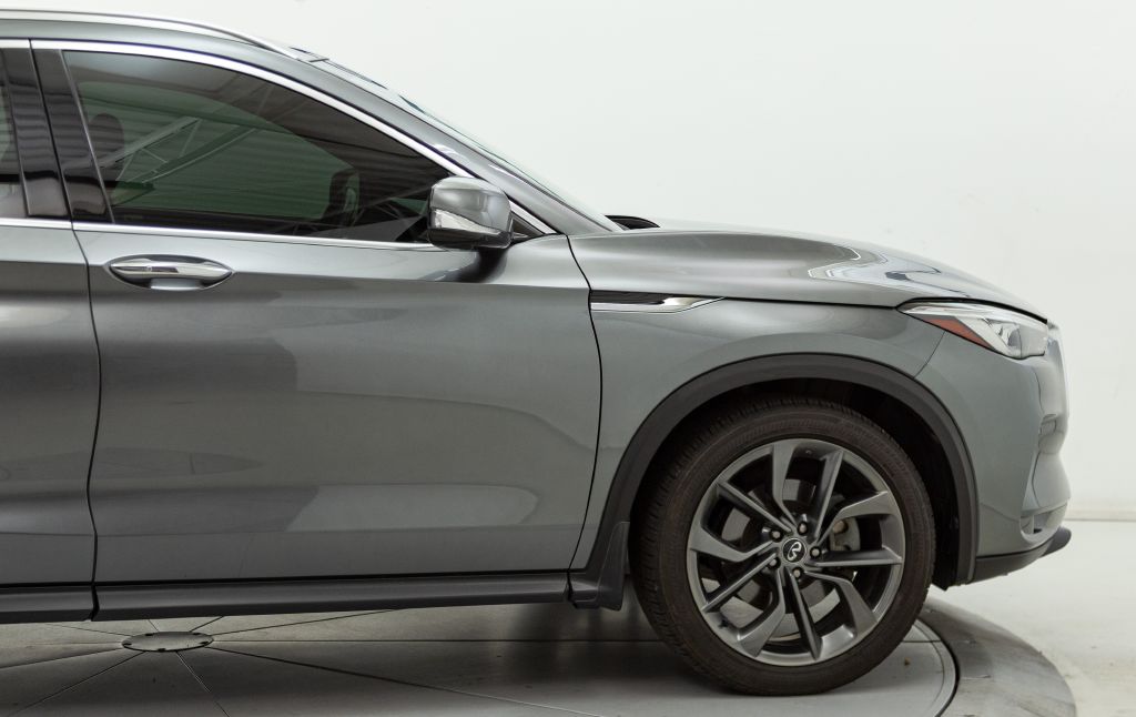 Photo 18 of this INFINITI QX50