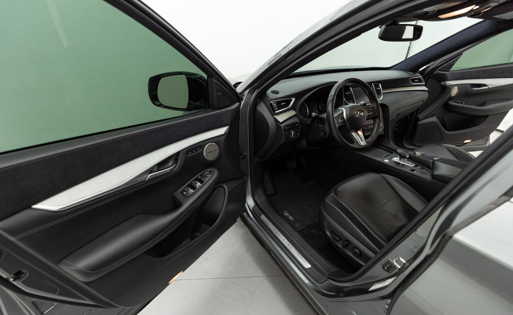 Photo 28 of this INFINITI QX50