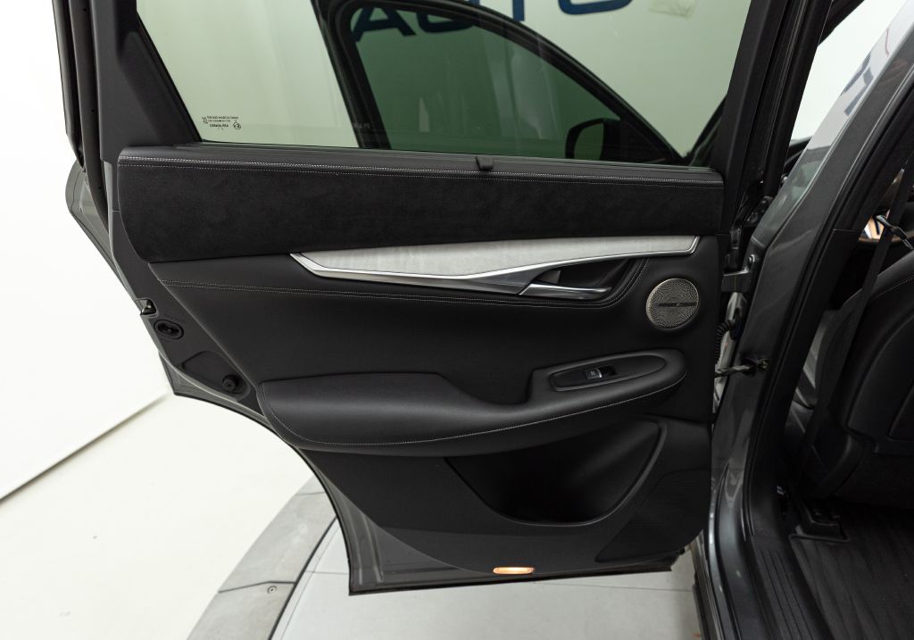 Photo 44 of this INFINITI QX50
