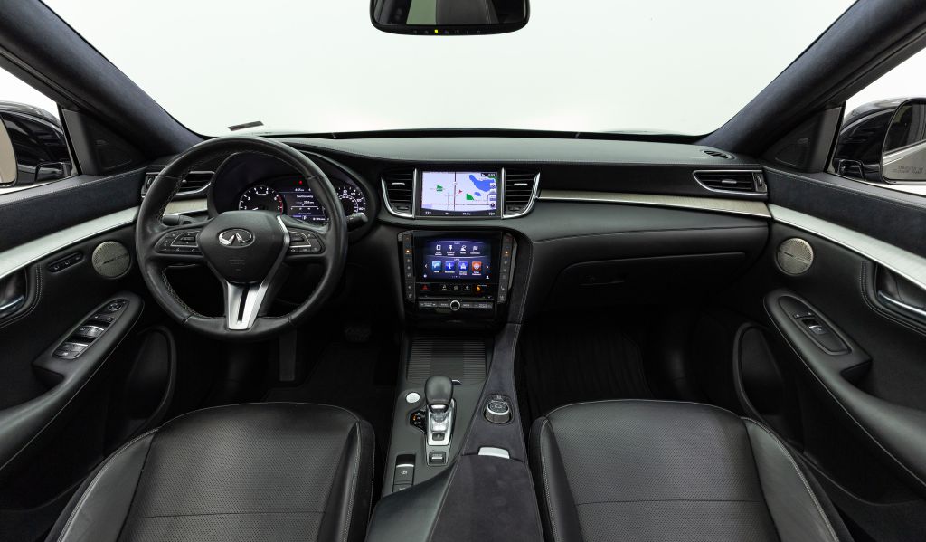 Photo 56 of this INFINITI QX50