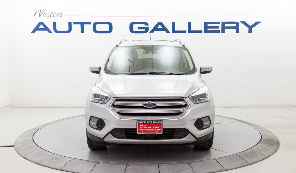 Photo 8 of this FORD ESCAPE