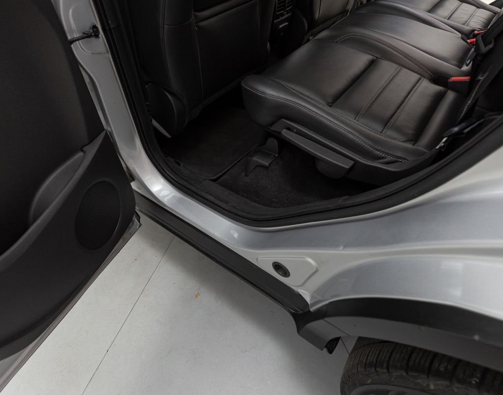 Photo 49 of this FORD ESCAPE