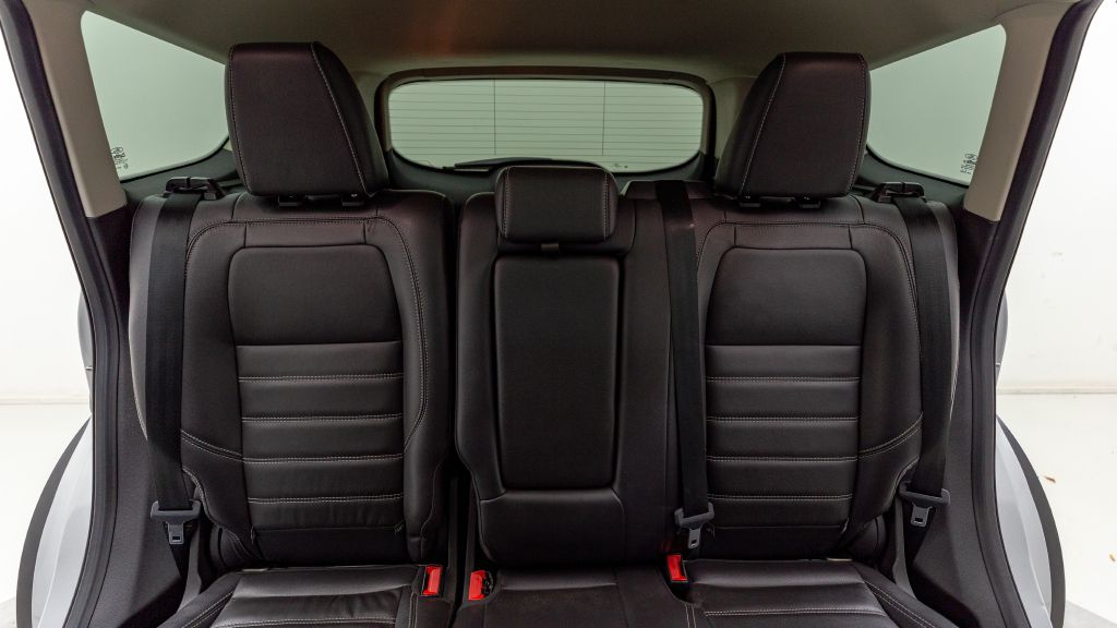 Photo 55 of this FORD ESCAPE