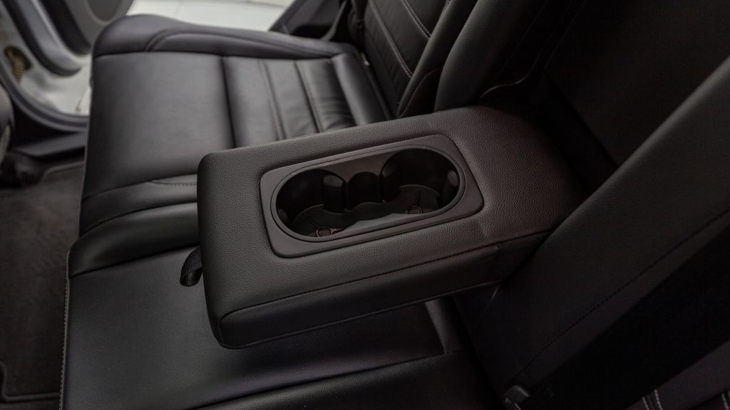 Photo 57 of this FORD ESCAPE