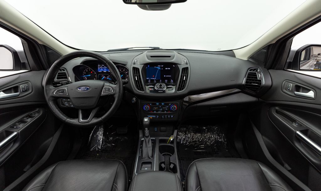 Photo 65 of this FORD ESCAPE