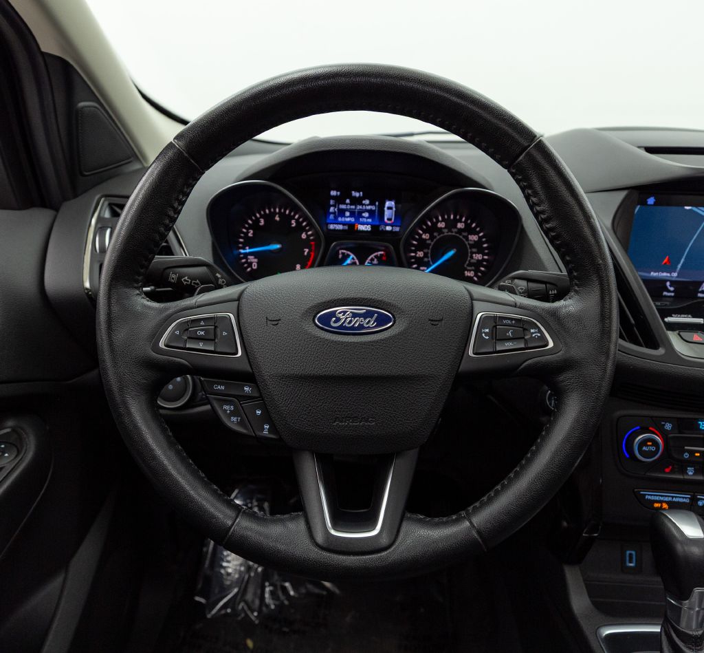 Photo 83 of this FORD ESCAPE