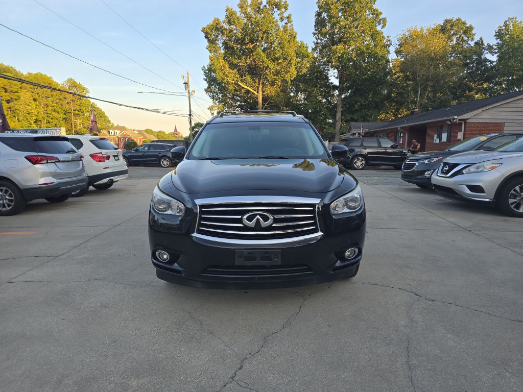 Photo 2 of this INFINITI QX60