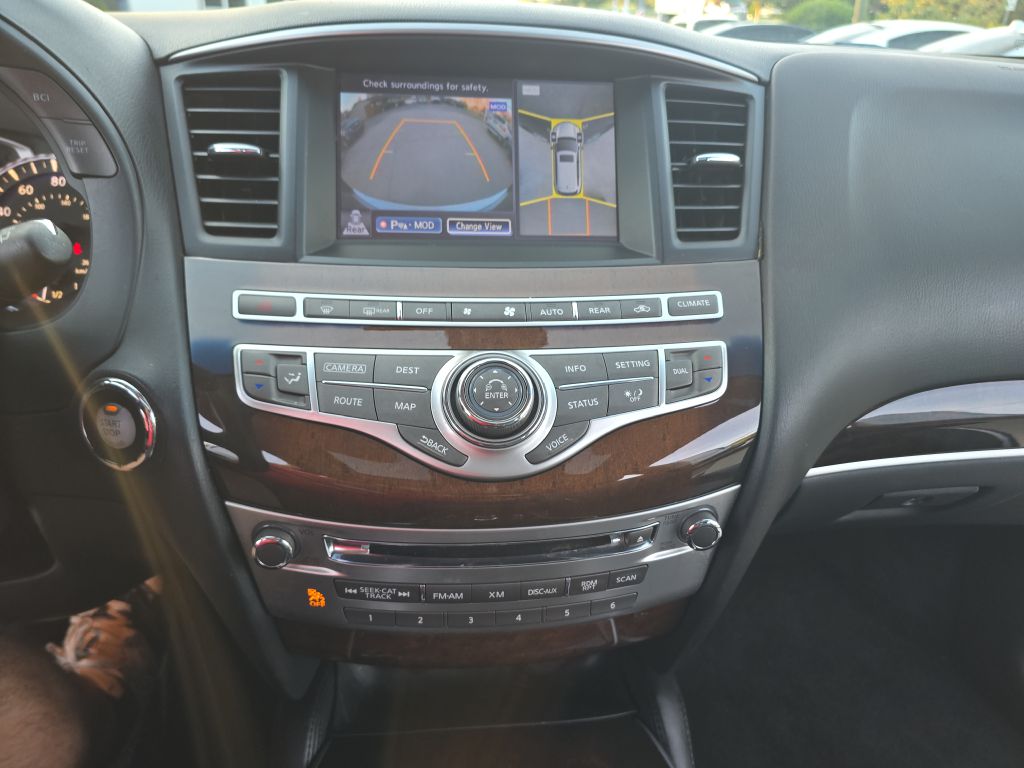 Photo 18 of this INFINITI QX60