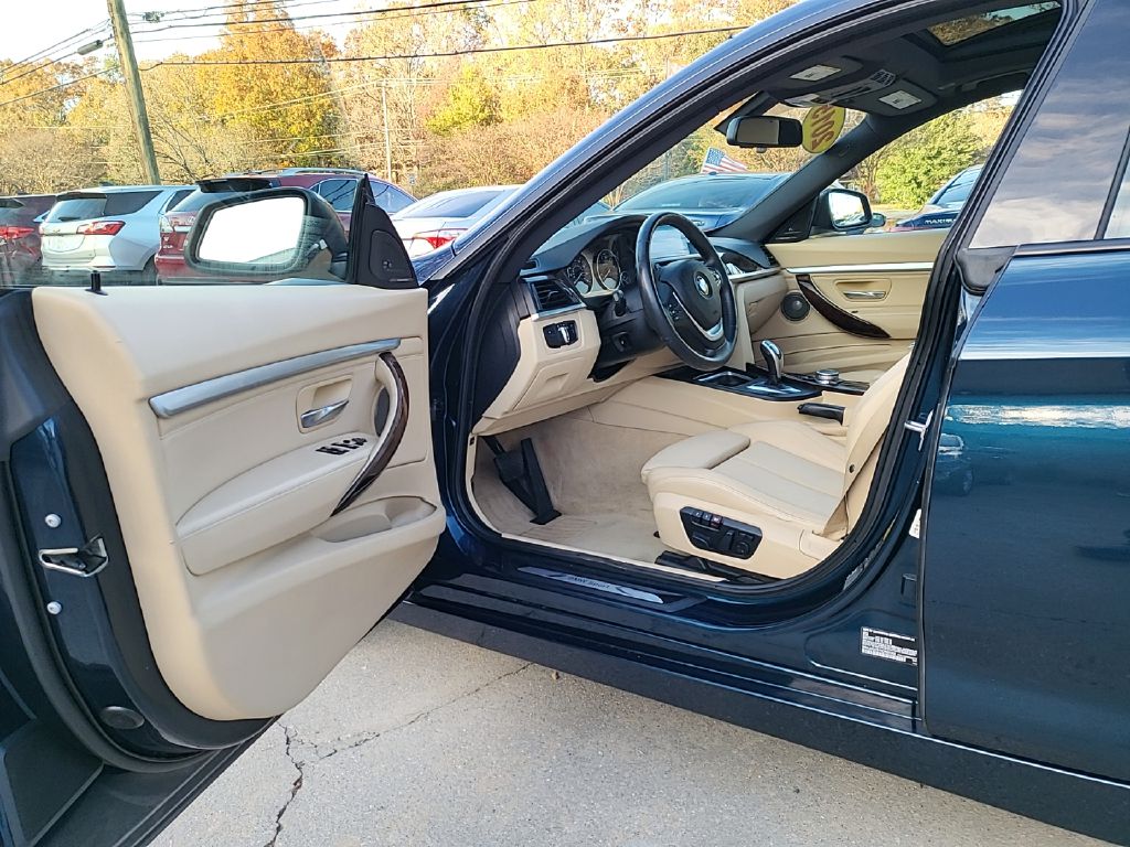 Photo 7 of this BMW 328