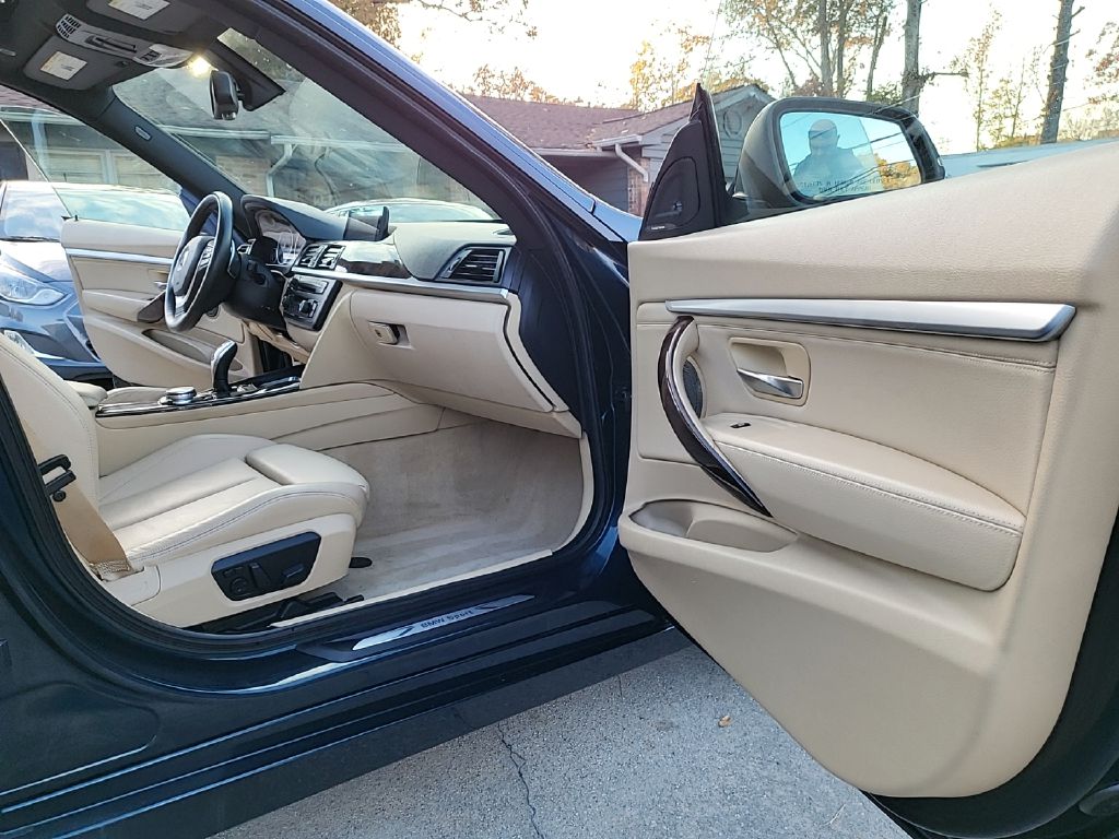 Photo 18 of this BMW 328