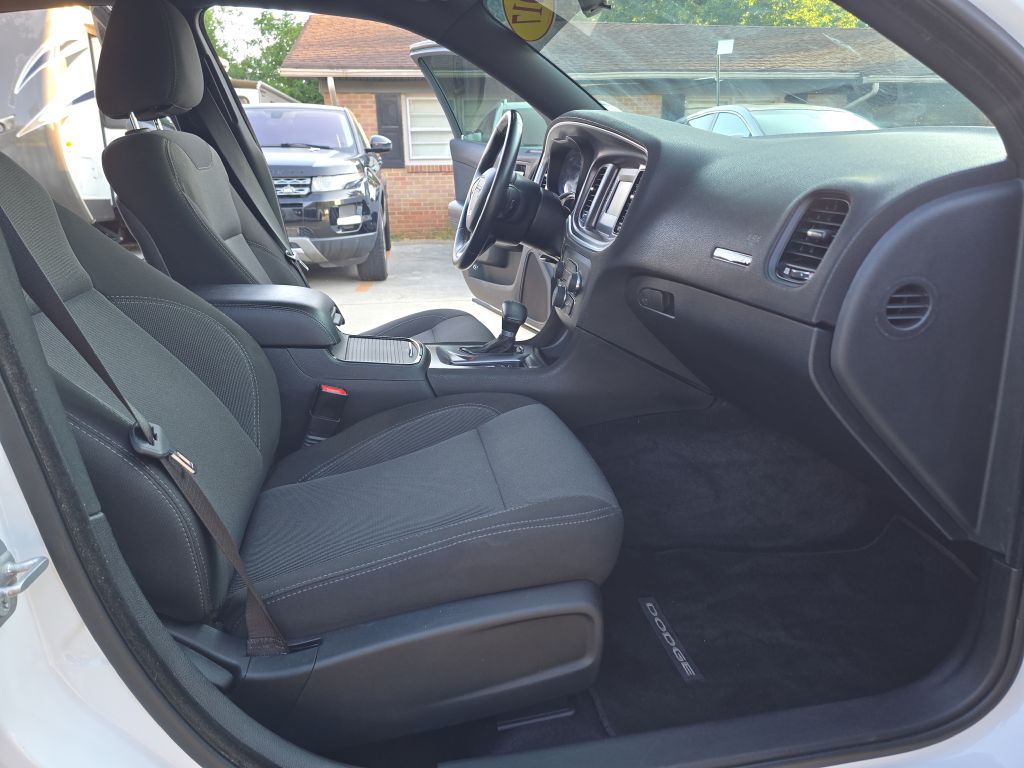 Photo 18 of this DODGE CHARGER