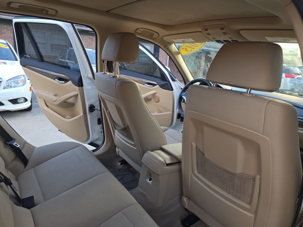 Photo 15 of this BMW X1