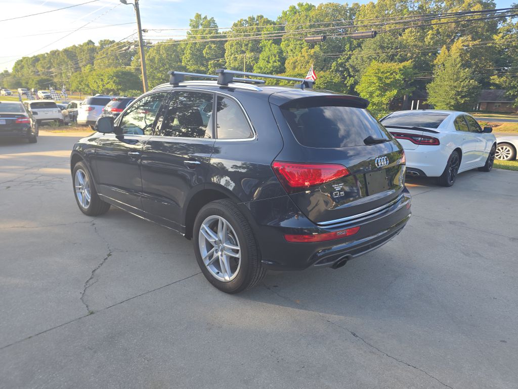 Photo 4 of this AUDI Q5