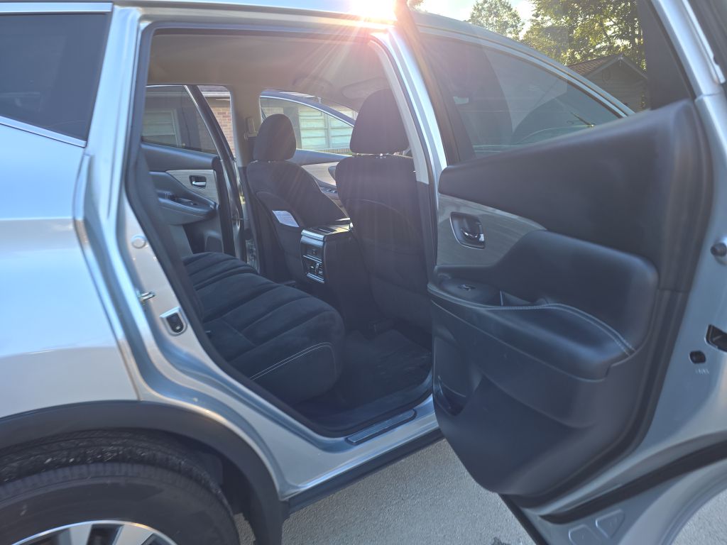 Photo 17 of this NISSAN MURANO