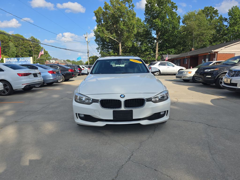 Photo 2 of this BMW 320