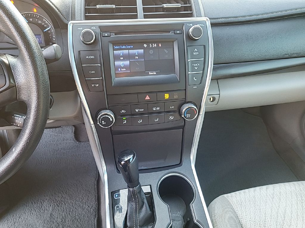 Photo 12 of this TOYOTA CAMRY