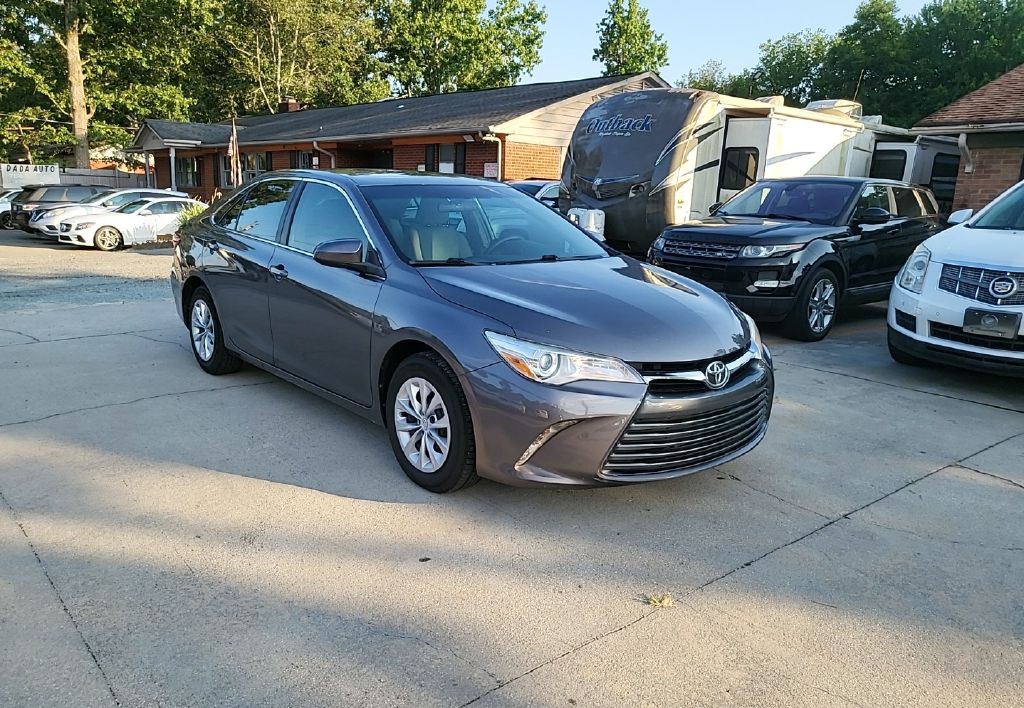 Photo 3 of this TOYOTA CAMRY