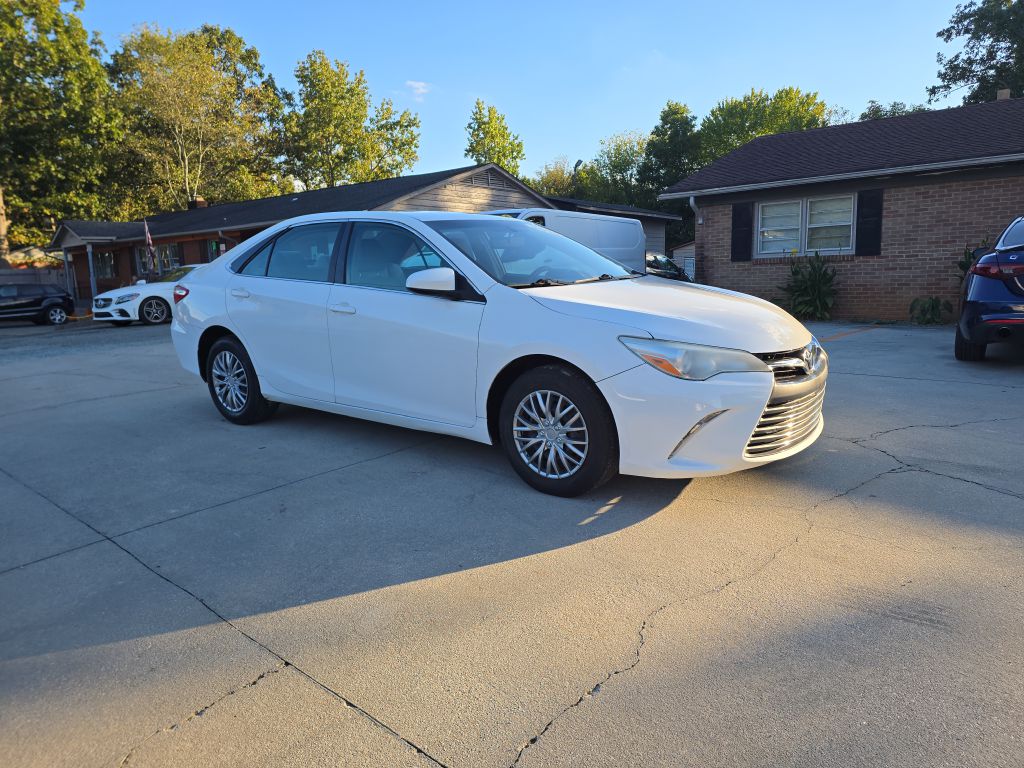 Photo 3 of this TOYOTA CAMRY