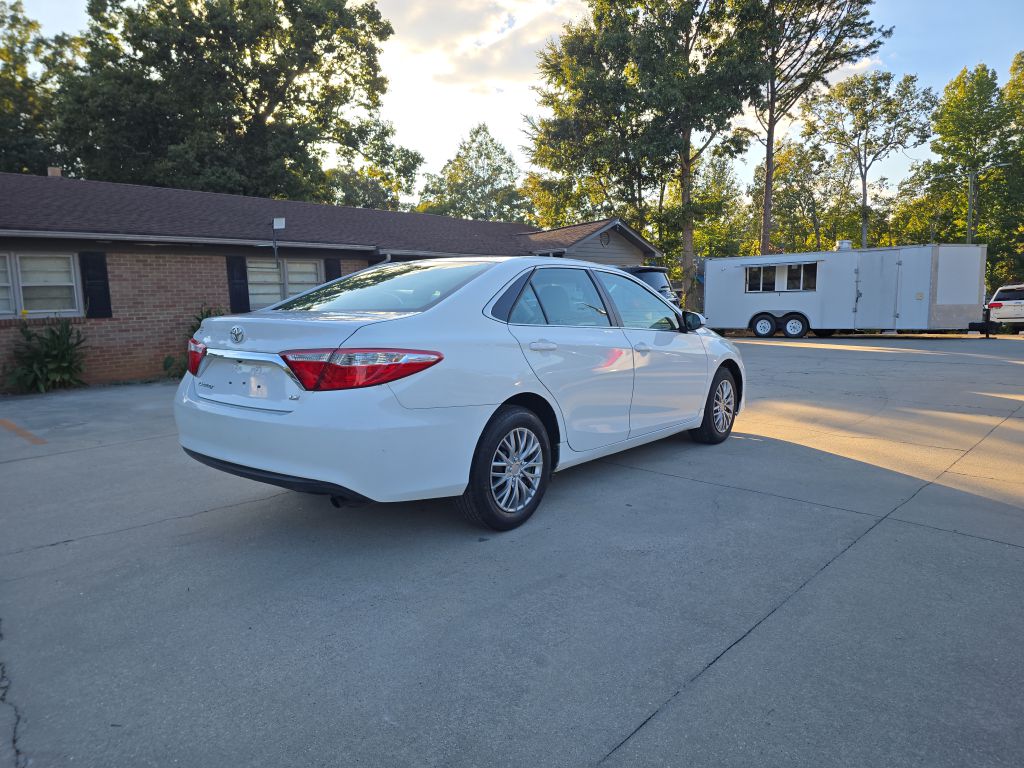 Photo 4 of this TOYOTA CAMRY