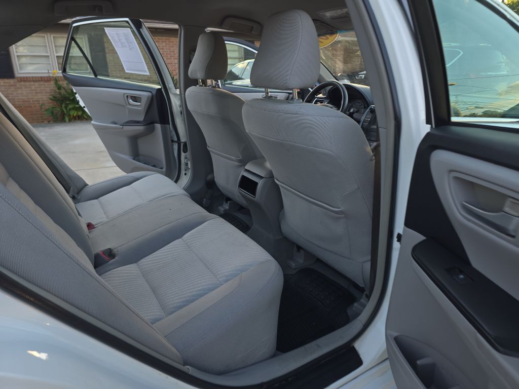 Photo 13 of this TOYOTA CAMRY