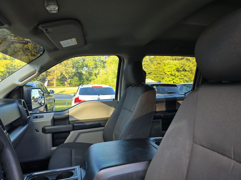 Photo 14 of this FORD F150