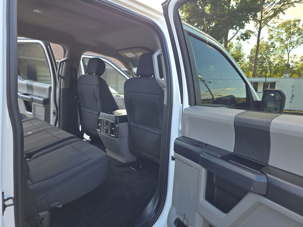 Photo 19 of this FORD F150