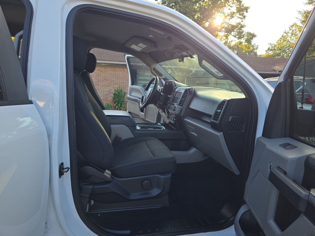 Photo 22 of this FORD F150