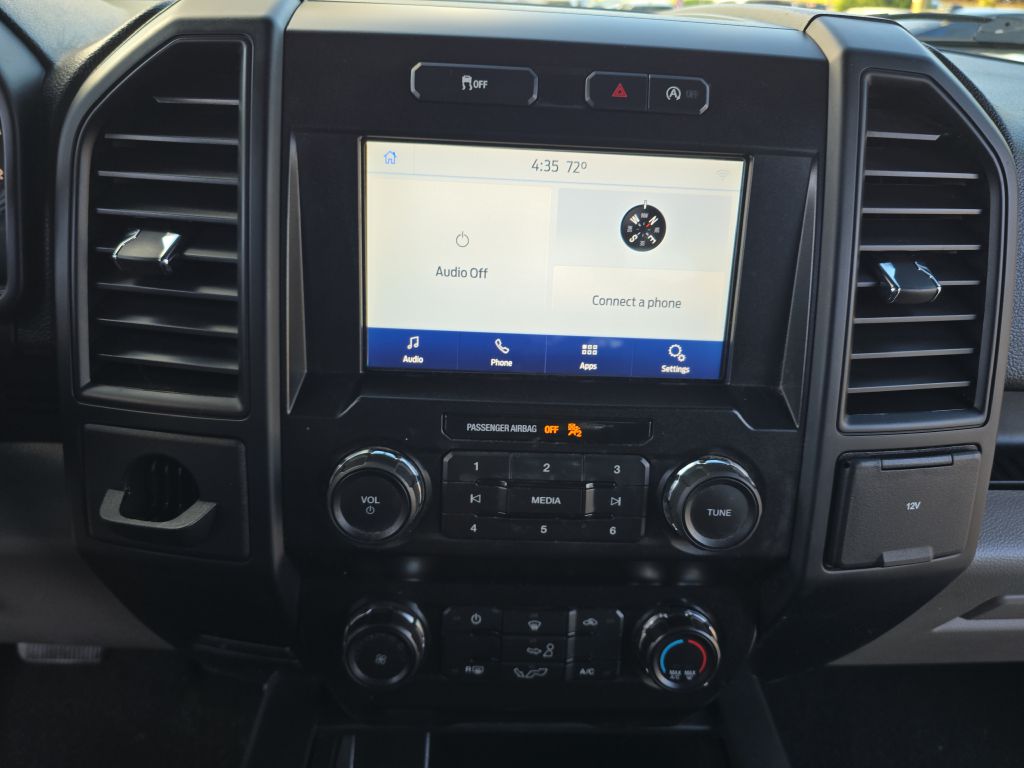 Photo 26 of this FORD F150