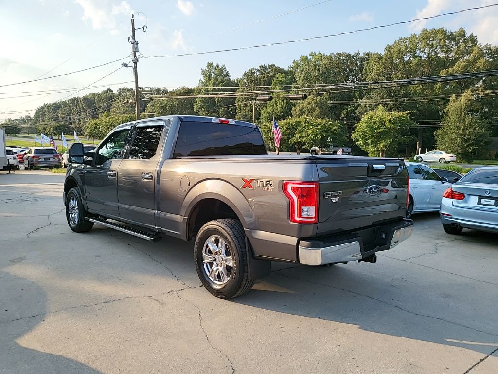Photo 6 of this FORD F150