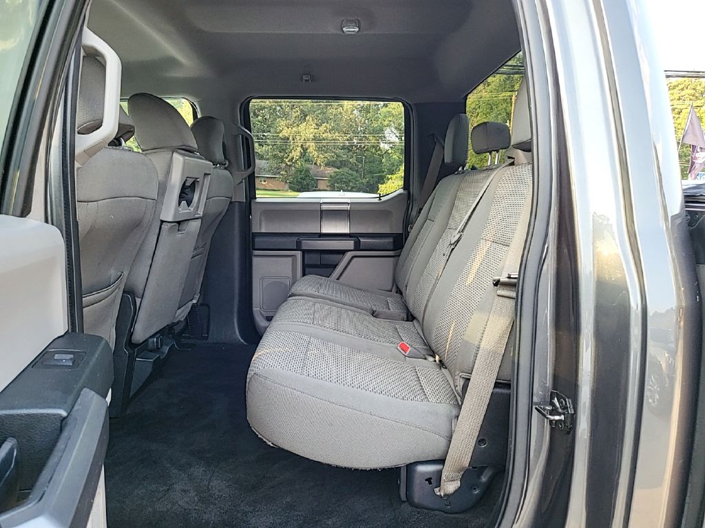 Photo 13 of this FORD F150