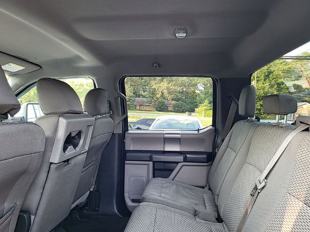 Photo 14 of this FORD F150