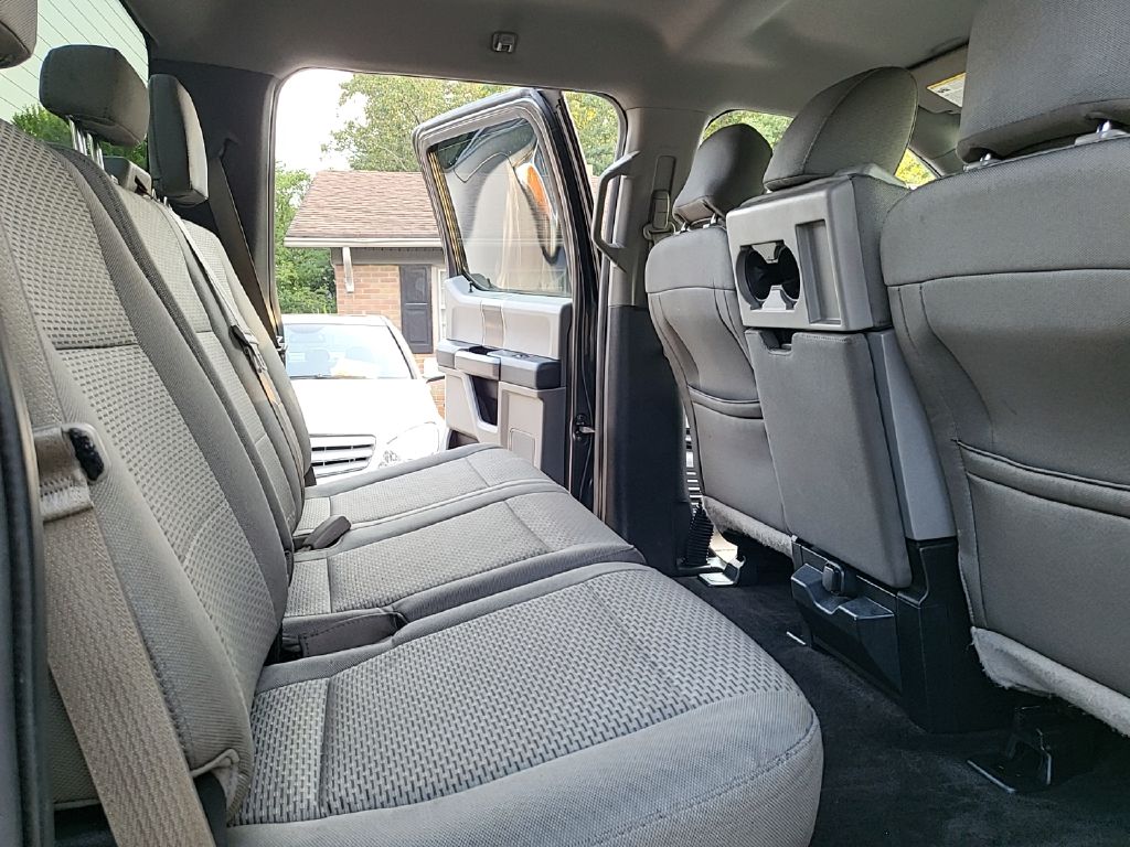 Photo 17 of this FORD F150