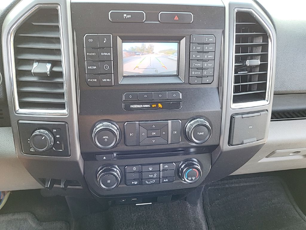 Photo 23 of this FORD F150